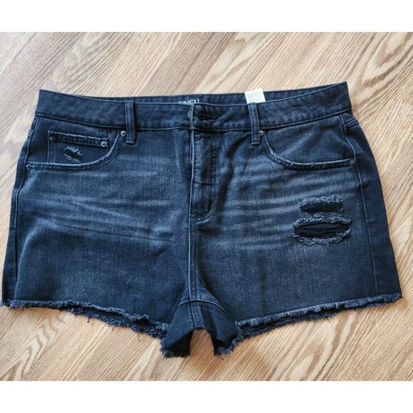 Time And Tru High Rise Denim Short Shorts Size 16 Black Wash Destroyed Raw Hem - Picture 1 of 5